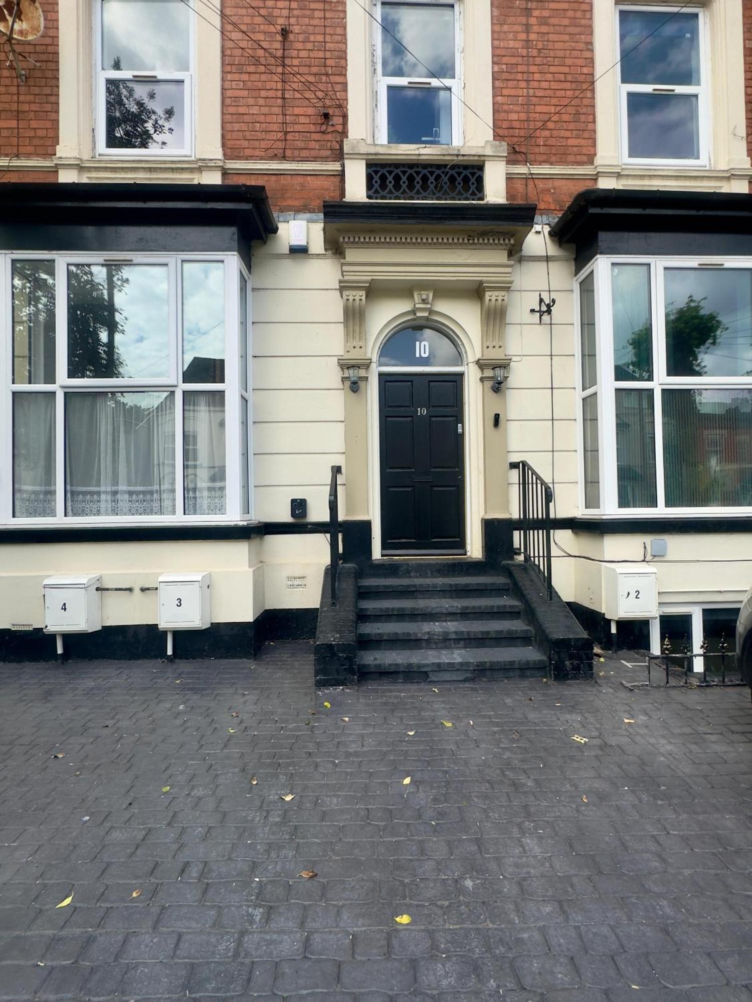 Cottage Style 2 Bedroom Apt In City, Near Utilita Arena & Free Parking Birmingham Eksteriør bilde