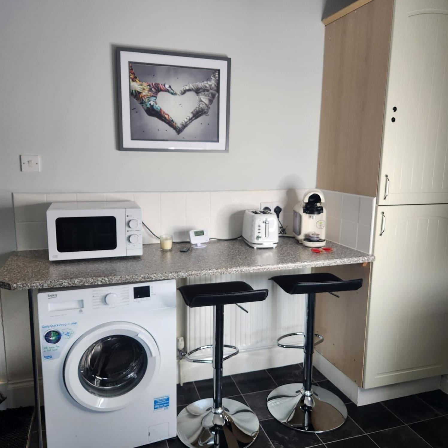 Cottage Style 2 Bedroom Apt In City, Near Utilita Arena & Free Parking Birmingham Eksteriør bilde